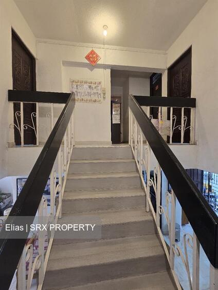 Blk 548 Jurong West Street 42 (Jurong West), HDB Executive #570632511